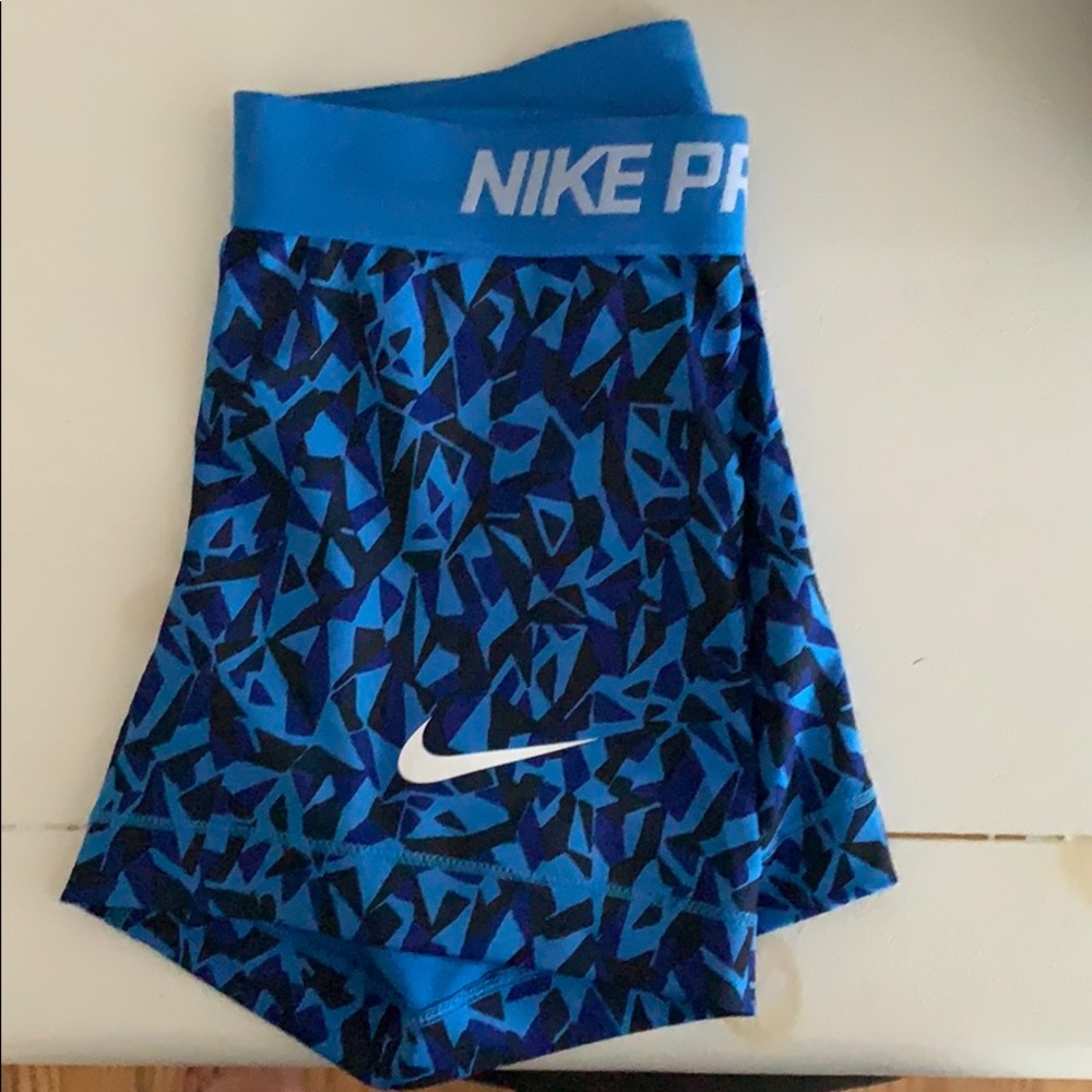 nike pro shorts